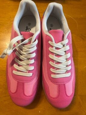 Women's Pink Lace-Up Fashion Sneakers